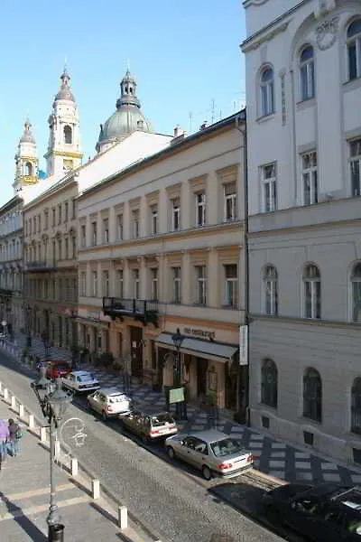 Empedocle Hotel Budapest 0*,